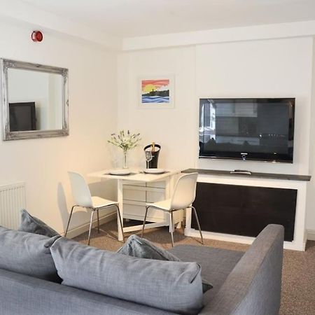 Modern 1 Bedroom Apartment Close To Penzance Town Centre. מראה חיצוני תמונה