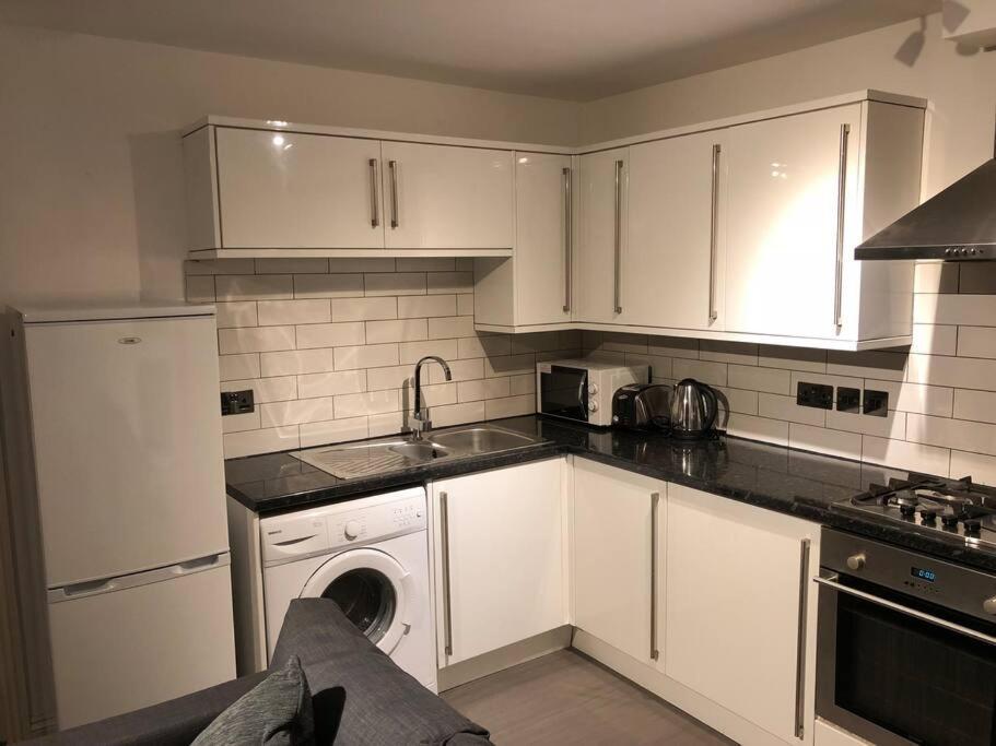 Modern 1 Bedroom Apartment Close To Penzance Town Centre. מראה חיצוני תמונה