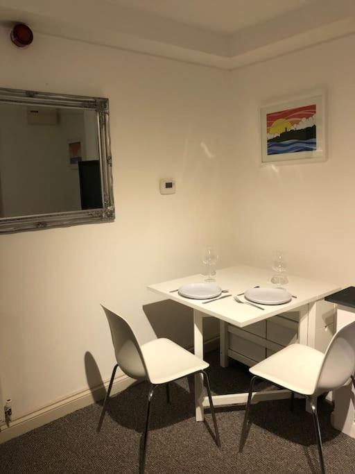 Modern 1 Bedroom Apartment Close To Penzance Town Centre. מראה חיצוני תמונה